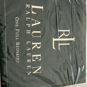 Bedskirt; FULL; Lauren Ralph Lauren